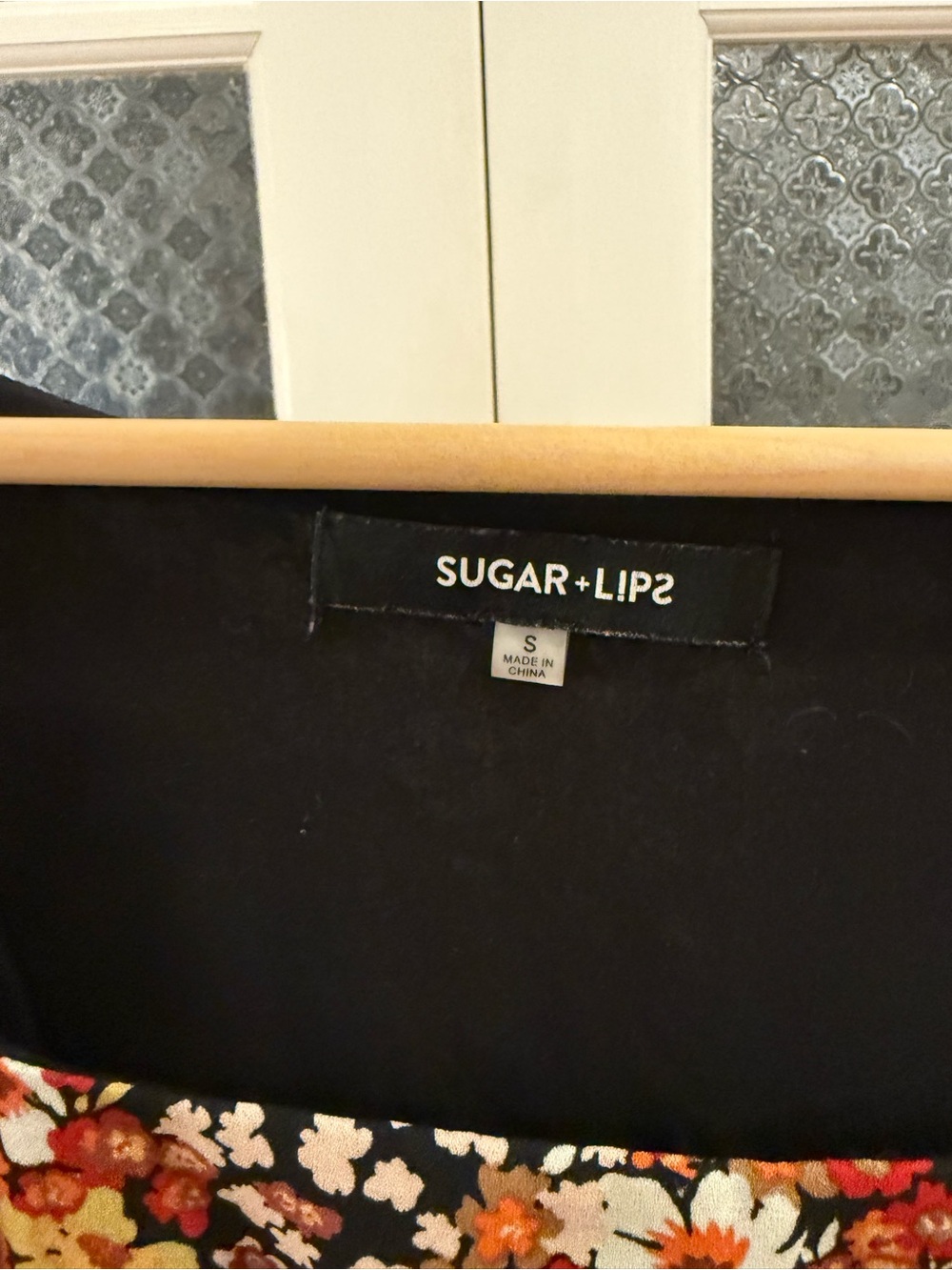 Sugarlips Black Multi Floral Puff-Sleeve Mini Dress - Picture 3 of 3